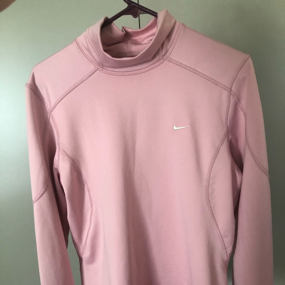 Like New Pink Nike Pullover Dryfit